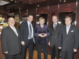 A. Merkel mit den MD-Wahlkreiskandidaten 2011, W. Schwenke, B. Heinemann,  A. Merkel, J. Scharf, D. Steinecke